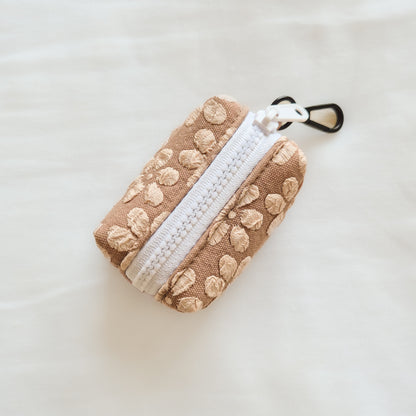 Distributeur de sacs à crottes Fleur de Moka